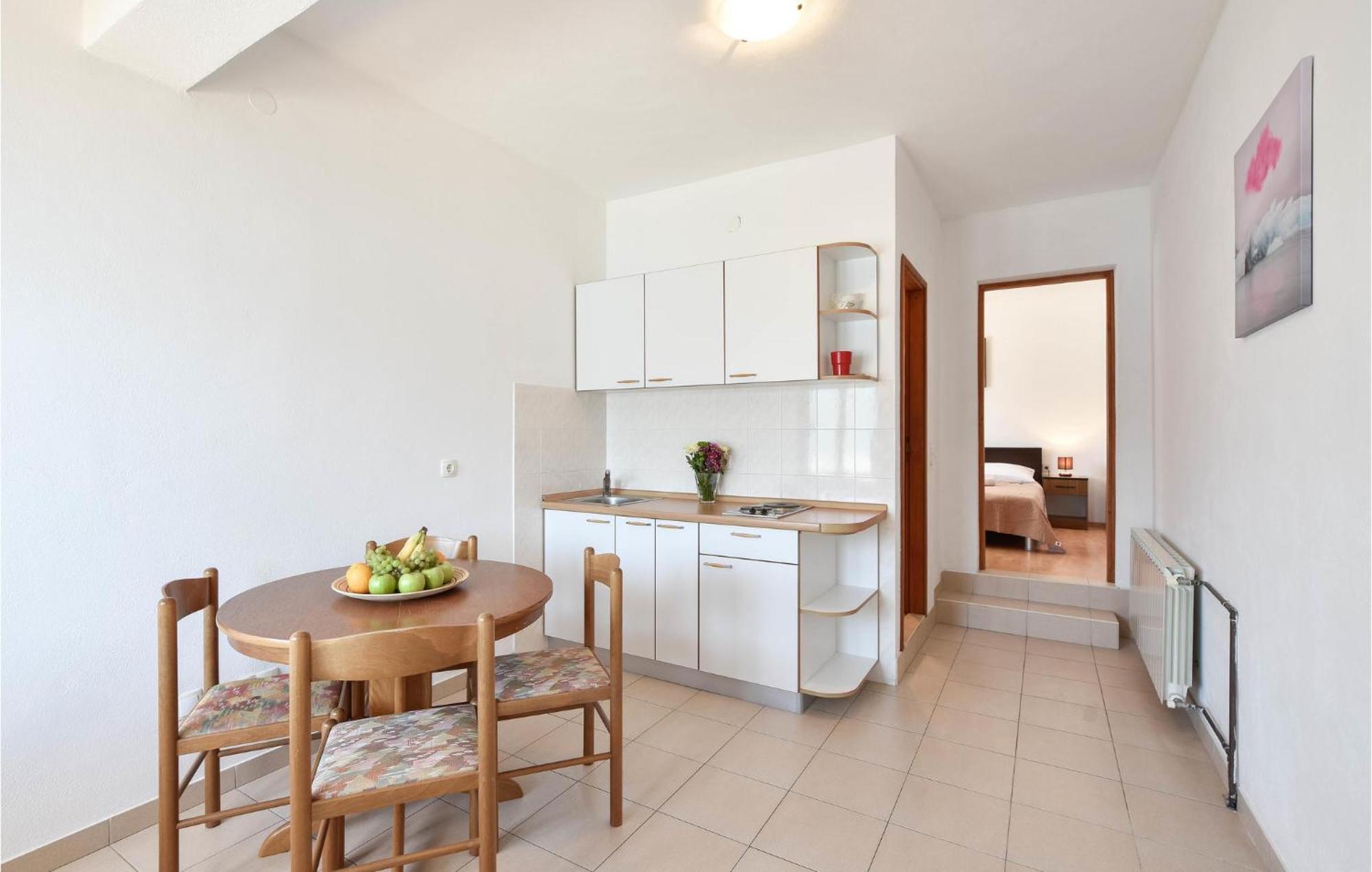 Nice Home In Poljica With House Sea View Marina Exterior foto