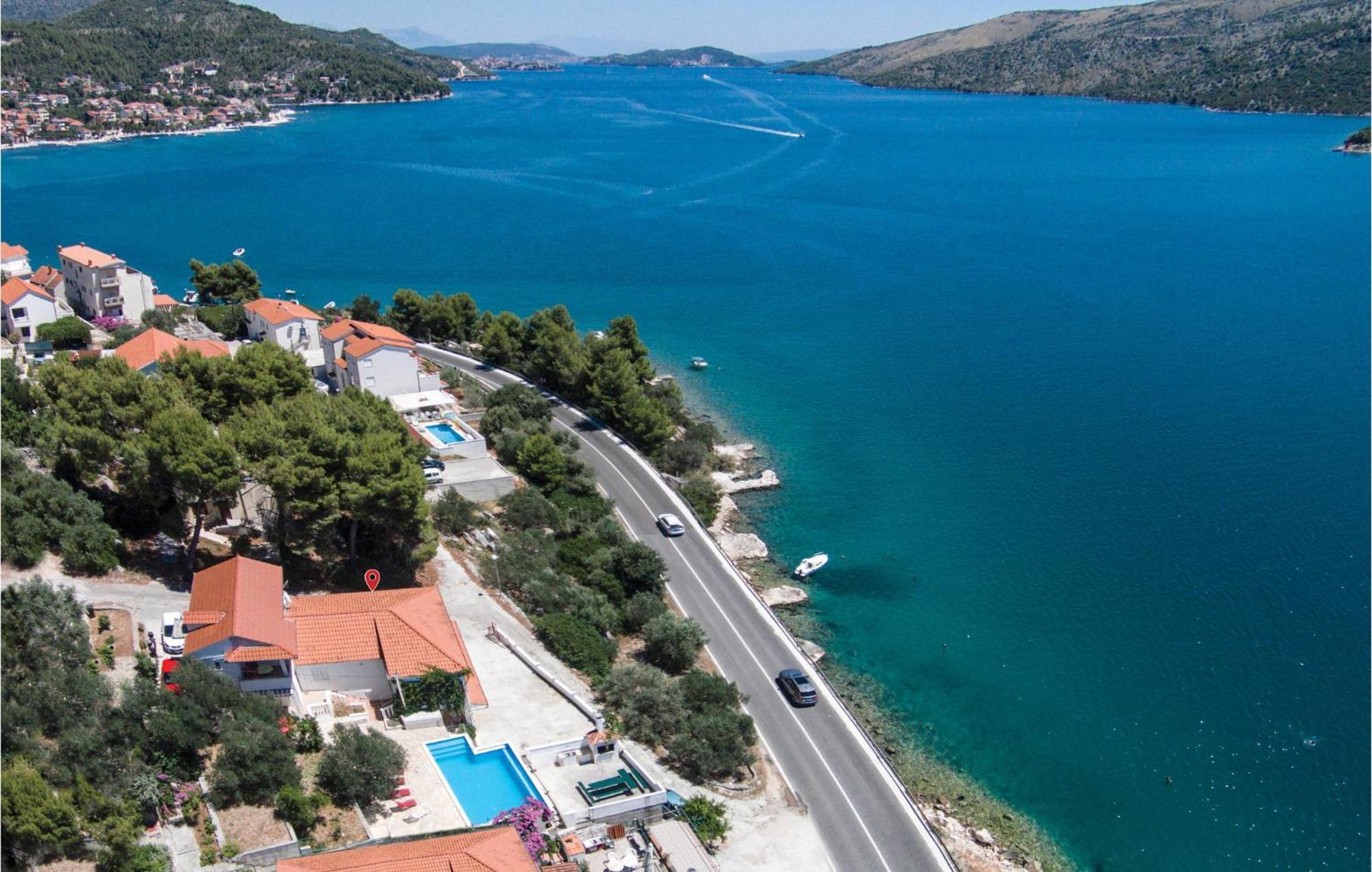 Nice Home In Poljica With House Sea View Marina Exterior foto